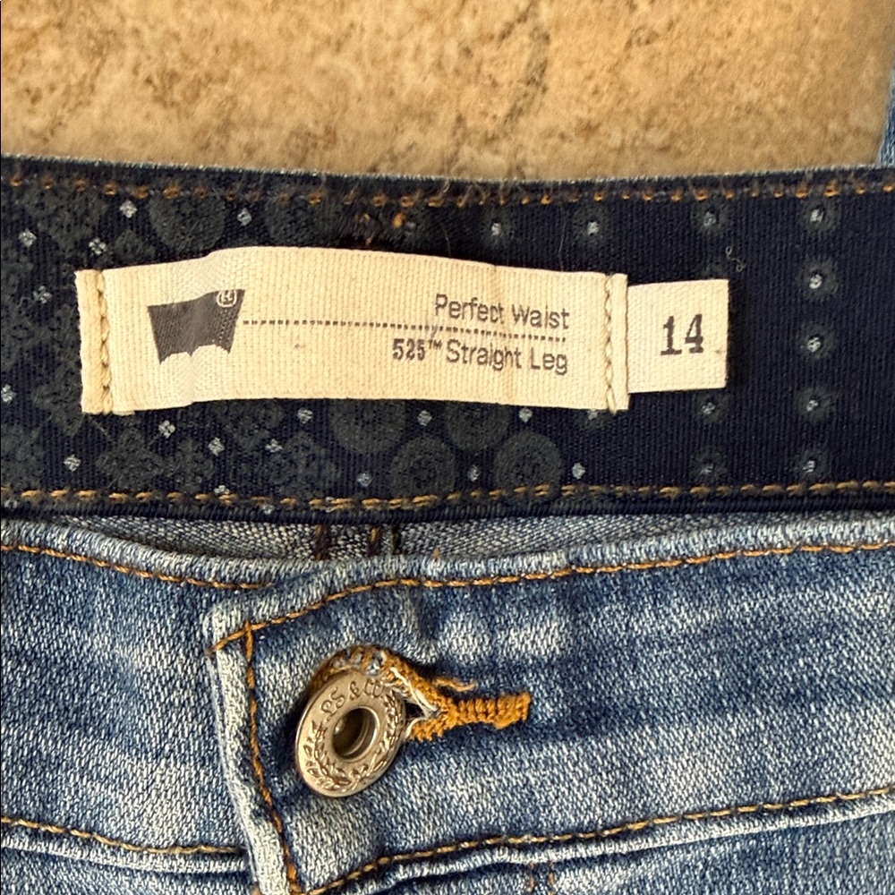 Levi’s Perfect Waist 525 Straight Leg, Classic Blue Women's Jeans - Picture 2 of 4